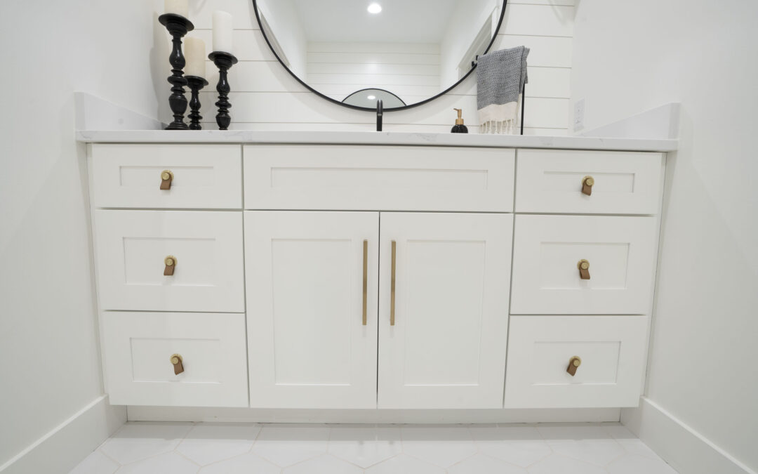 Gergely Jack & Jill Bathroom